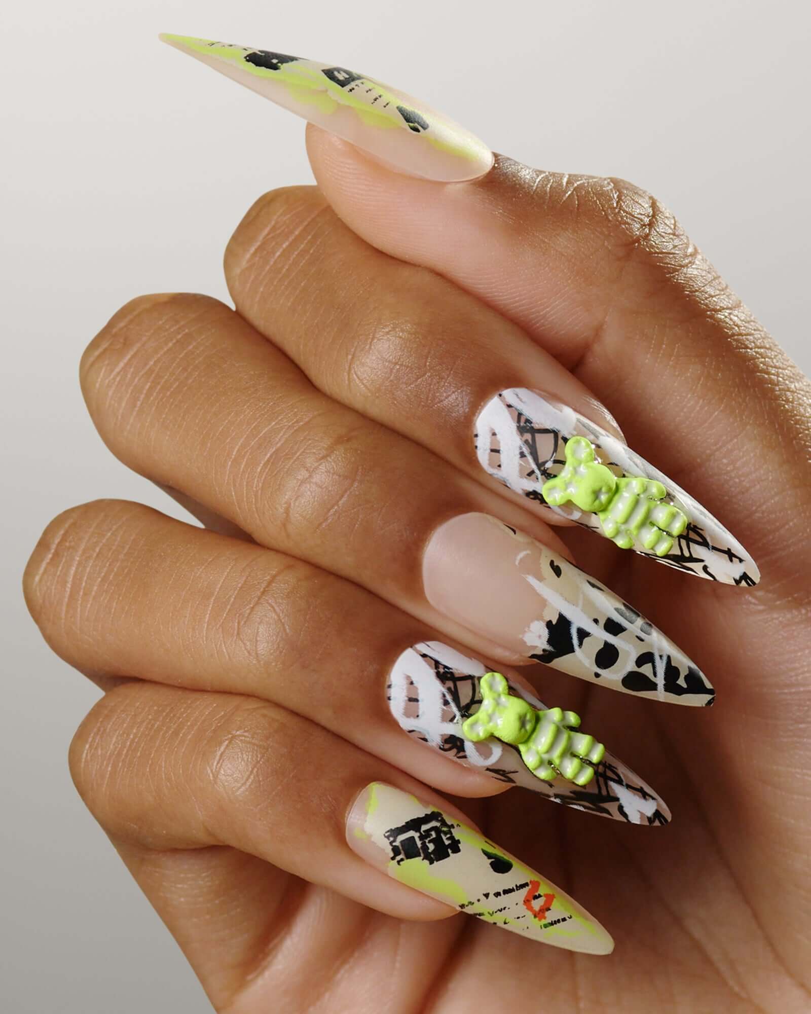 Funny News | PSYTONE Runway Press On Nails